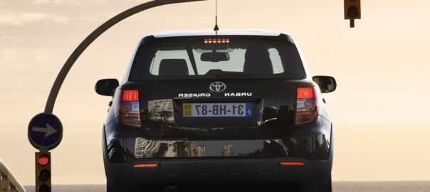 ¿Qué elementos valorar a la hora de seleccionar un soporte de móvil para el coche?